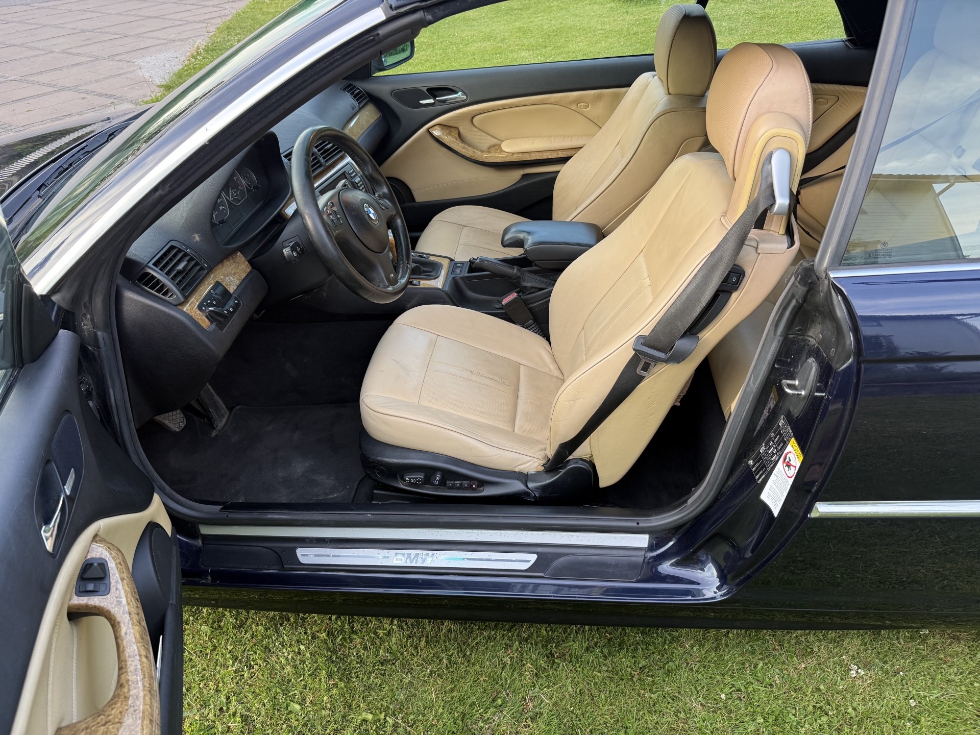 BMW 330 Ci Convertible Manuell 2003, bild 6/8
