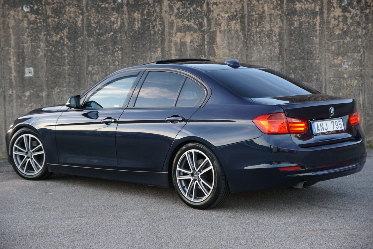 BMW 320 d 184hk Sedan Sportline 2013, bild 6/10
