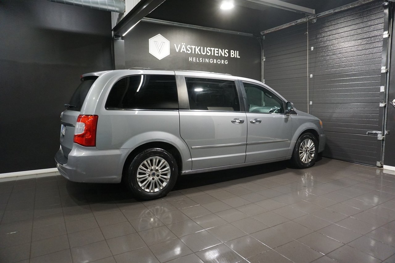 Lancia Voyager 2015, bild 7/10