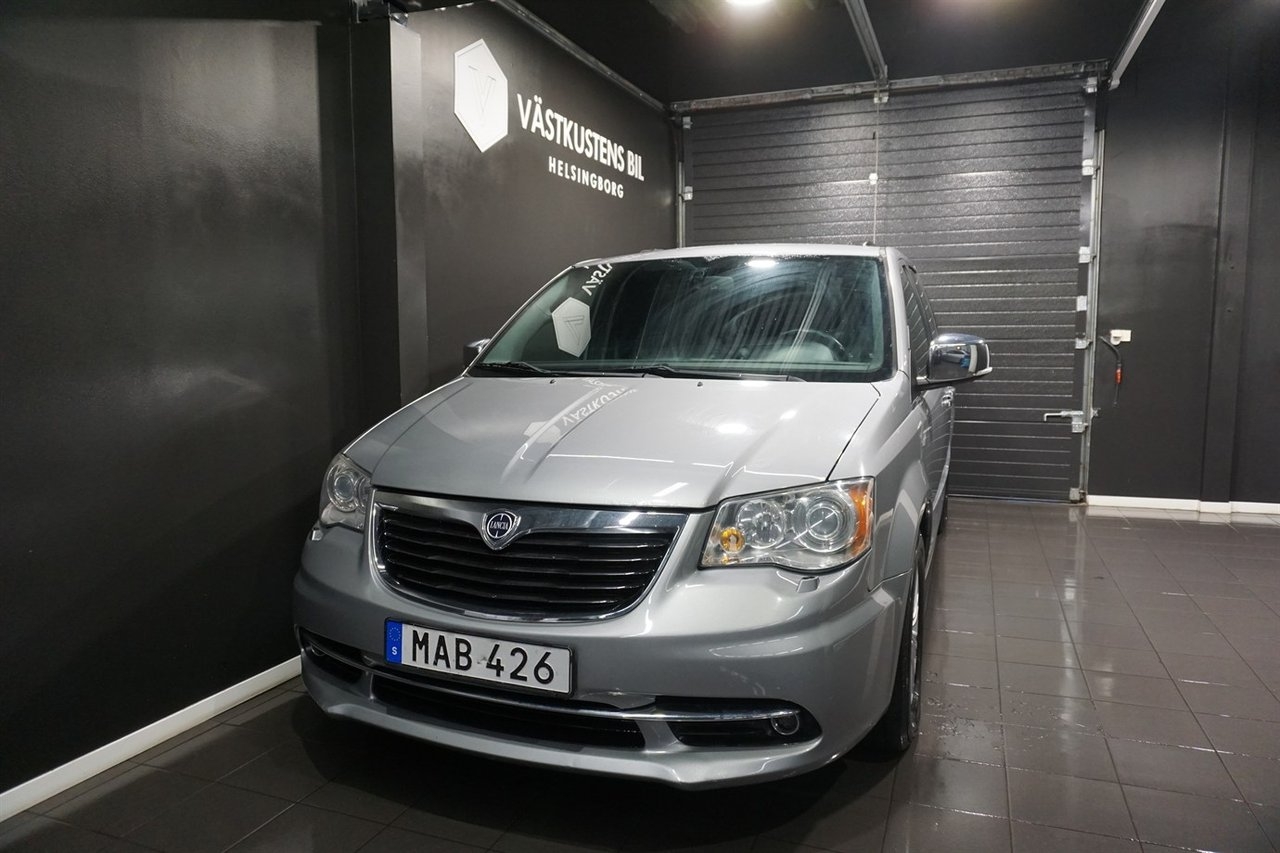 Lancia Voyager