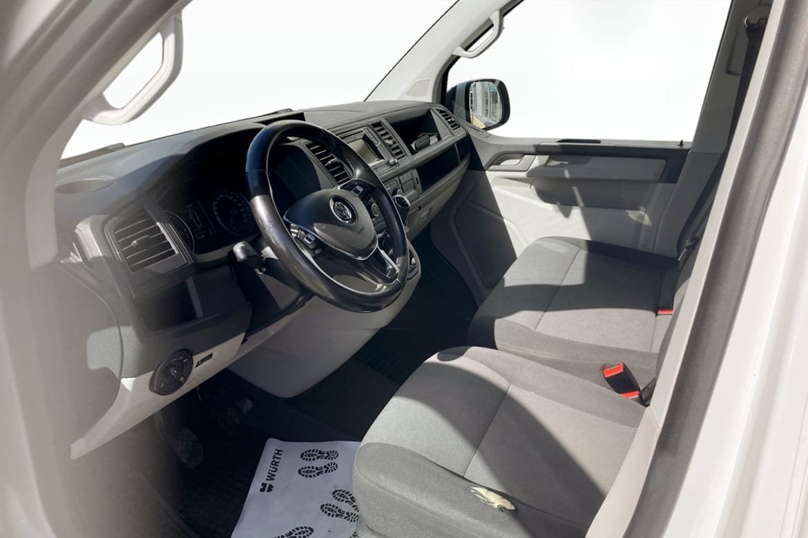 Volkswagen Transporter 2018, bild 7/10