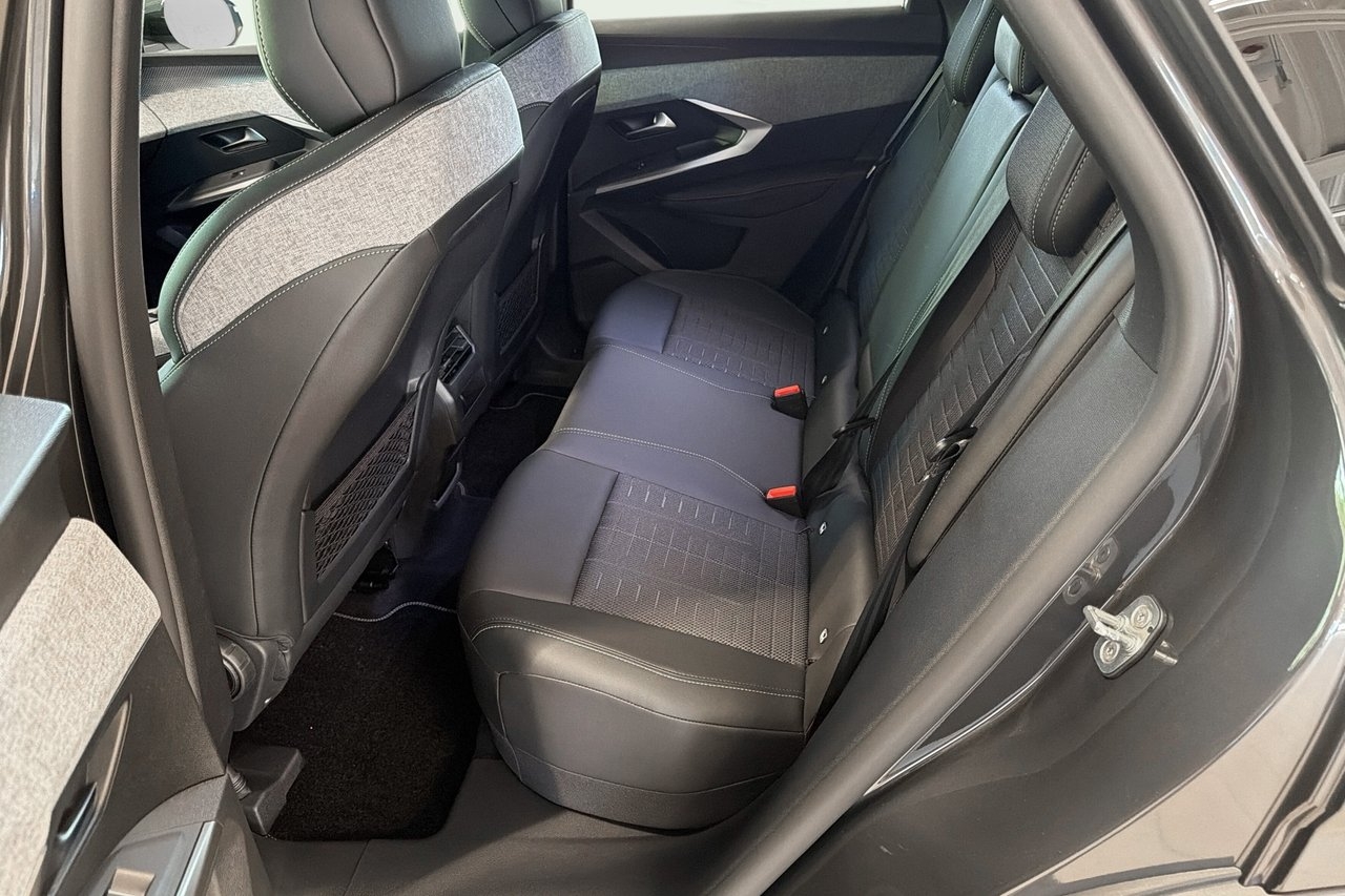 Peugeot 3008 Hybrid GT Automat 2026, photo 7/10