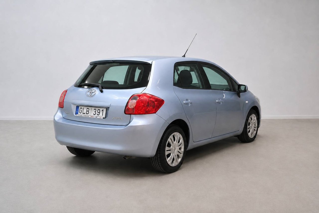 Toyota Auris 2007, kuva 7/10