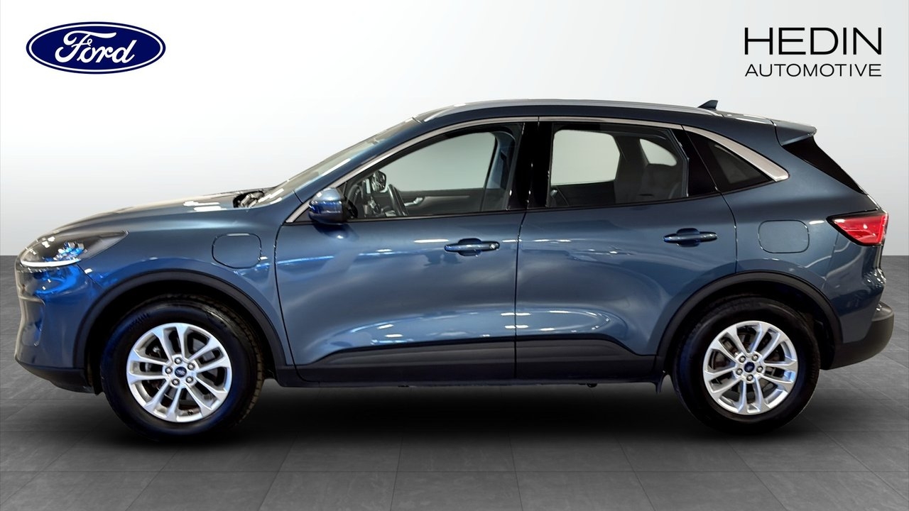 Ford Kuga Titanium PHEV 225hk Automat 2022, bild 6/9