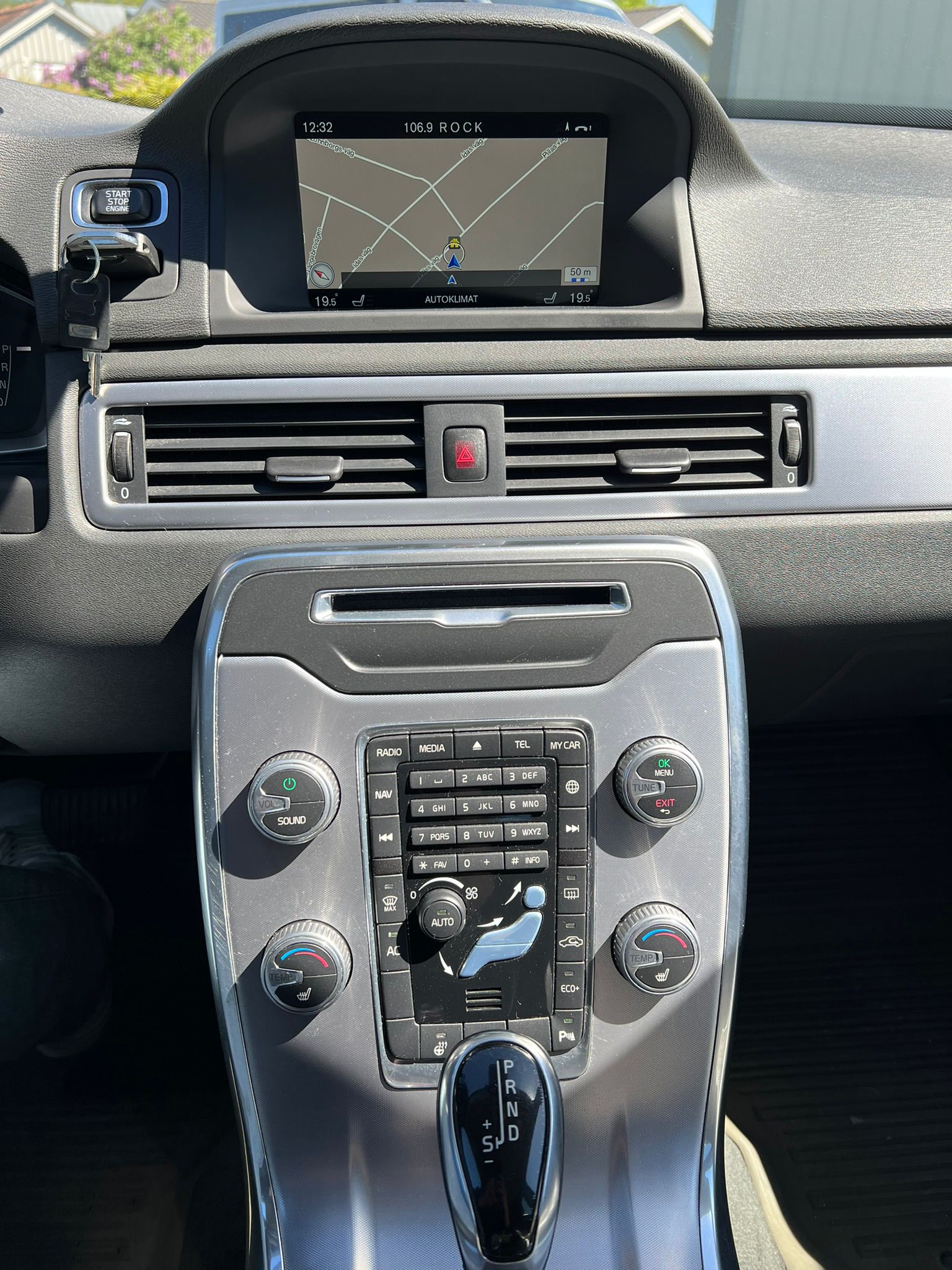 Volvo V70 D4 Geartronic 2015, bild 2/10