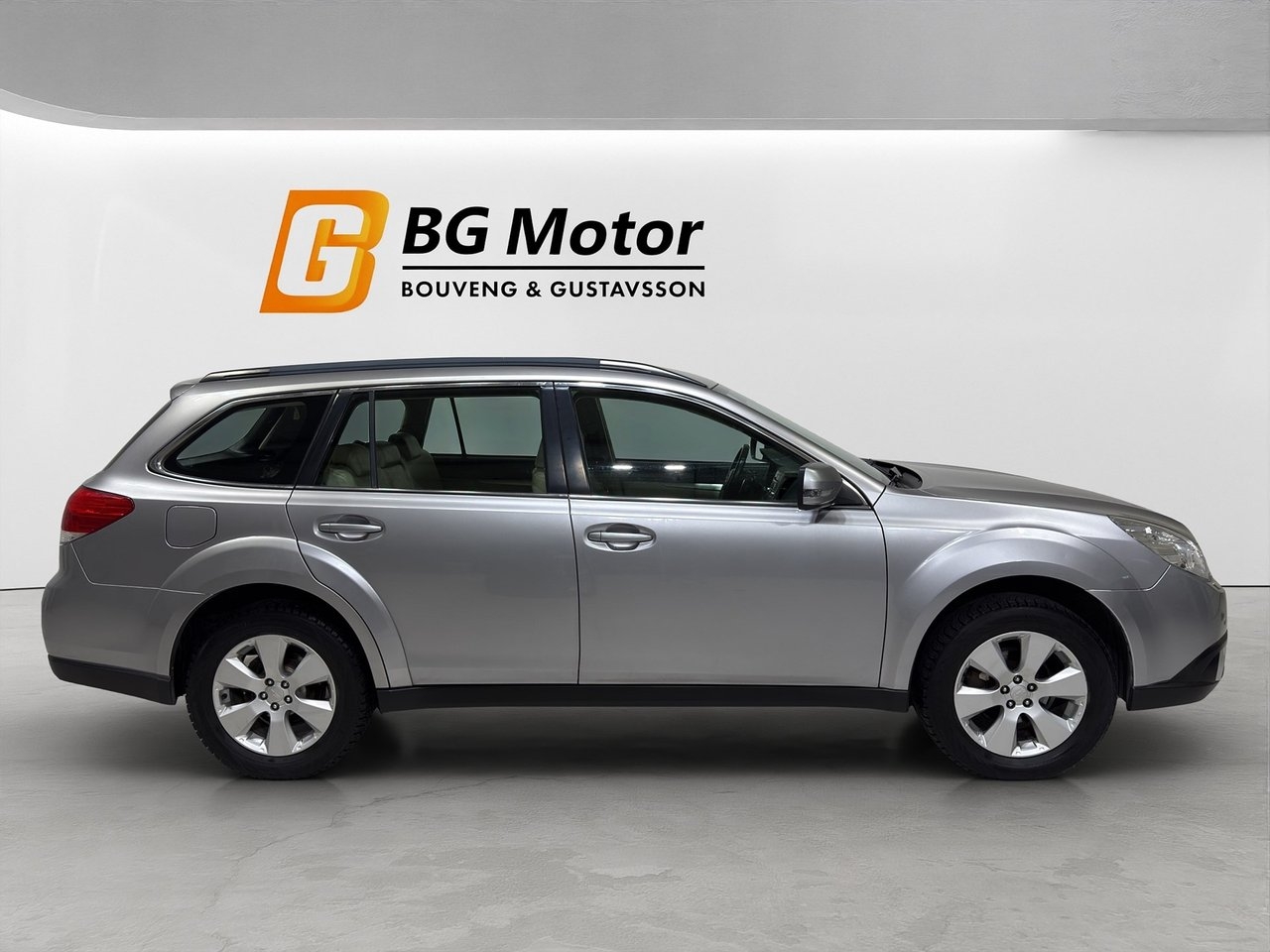 Subaru Outback 2011, bild 4/23