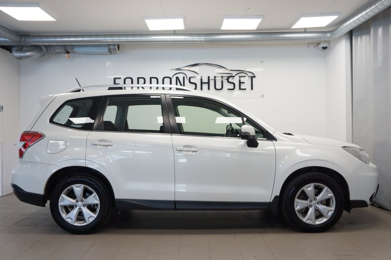 Subaru Forester 2.0 4WD LINEARTRONIC 2015, bild 4/17