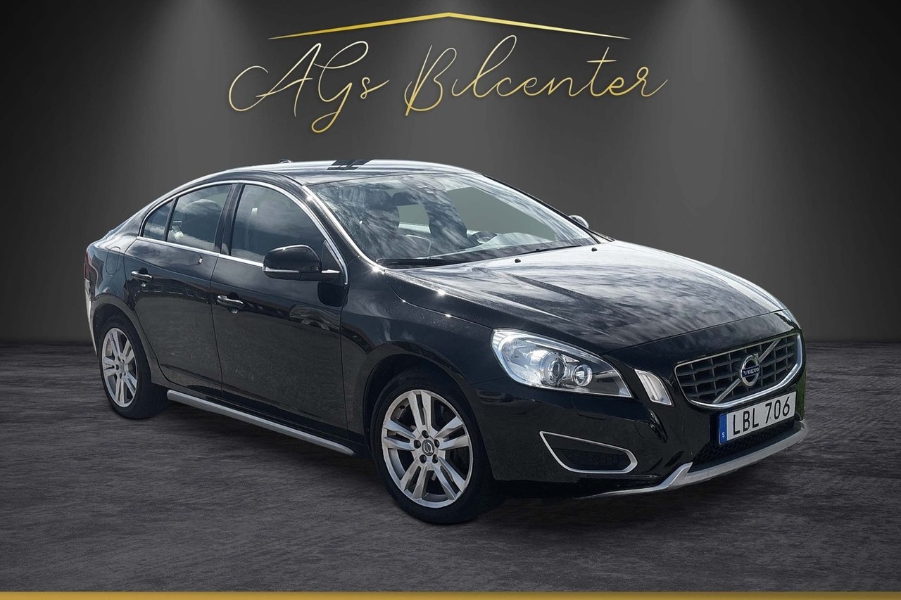 Volvo S60 2011, photo 2/8