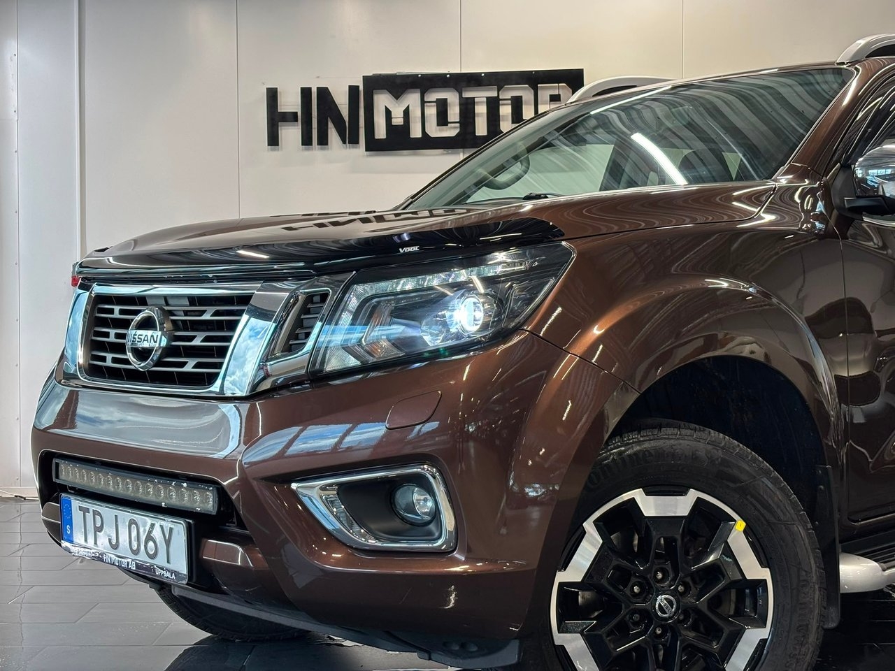Nissan Navara Dubbelhytt 2.3 d-värm 4WD 2019, kuva 2/10