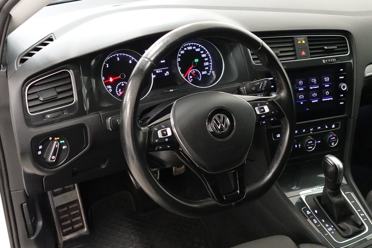 Volkswagen Golf 2020, bild 6/21