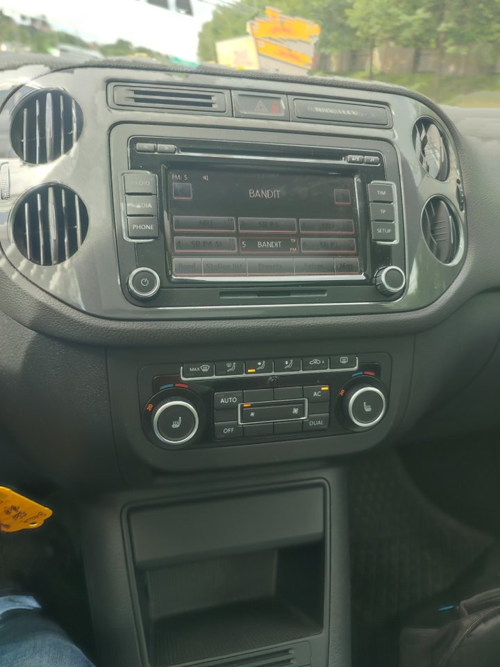 Volkswagen Tiguan 2012, bild 4/16