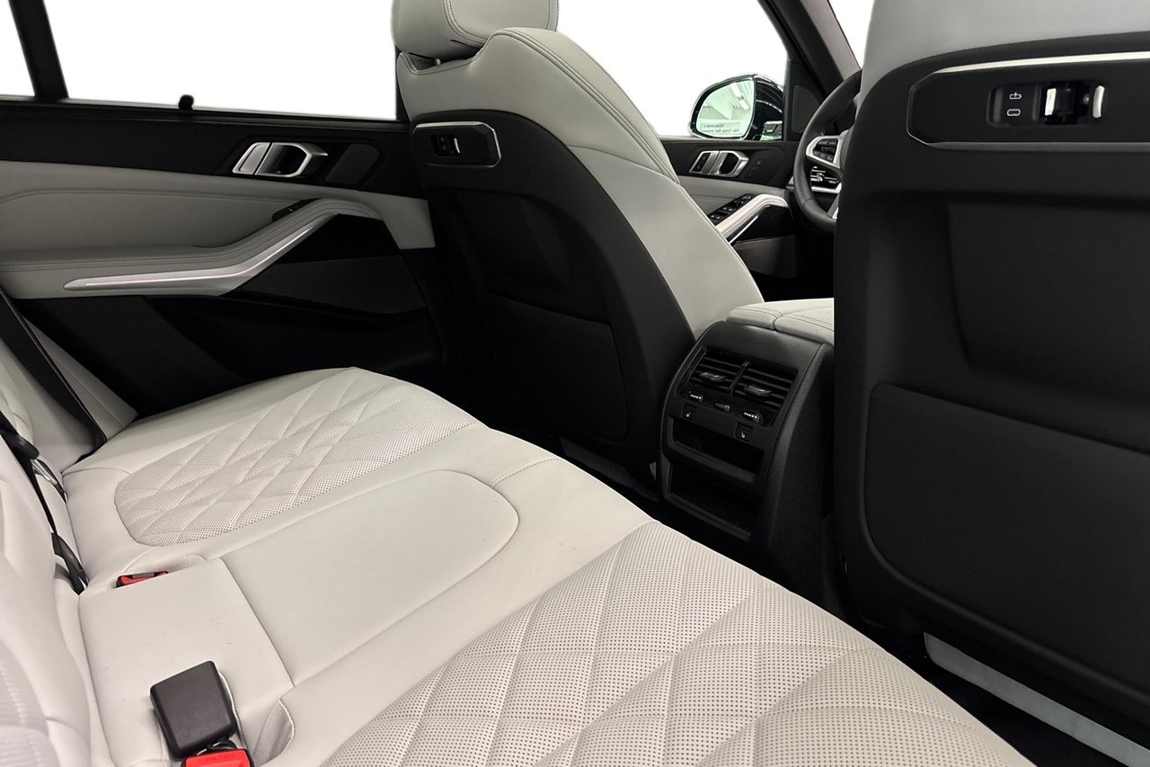 BMW X5 xDrive 50e M-Sport Pro 2026, bild 7/10