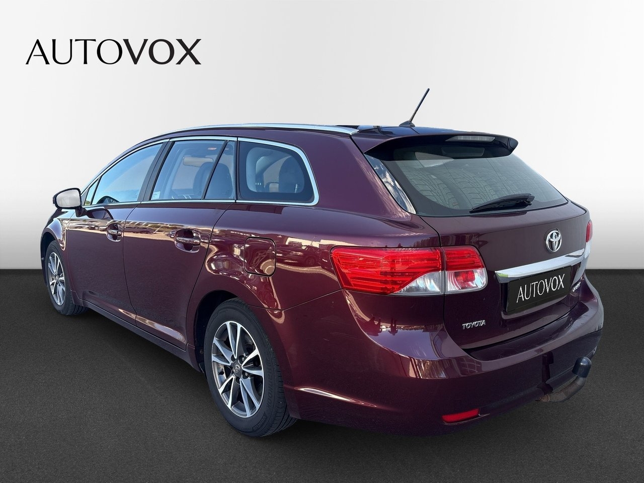 Toyota Avensis Kombi 2.0 D-4D Business 2012, bild 3/10
