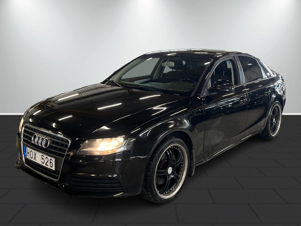Audi A4 Sedan 1.8 TFSI-Nybesiktad 2009, bild 2/18