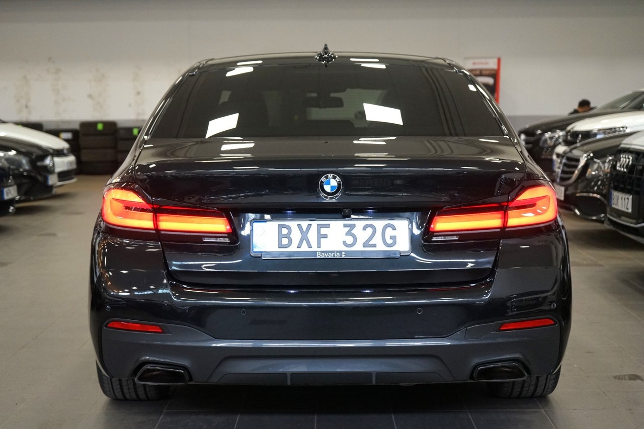 BMW 520 d xDrive Sedan M Sport Taklucka 2021, bild 5/10