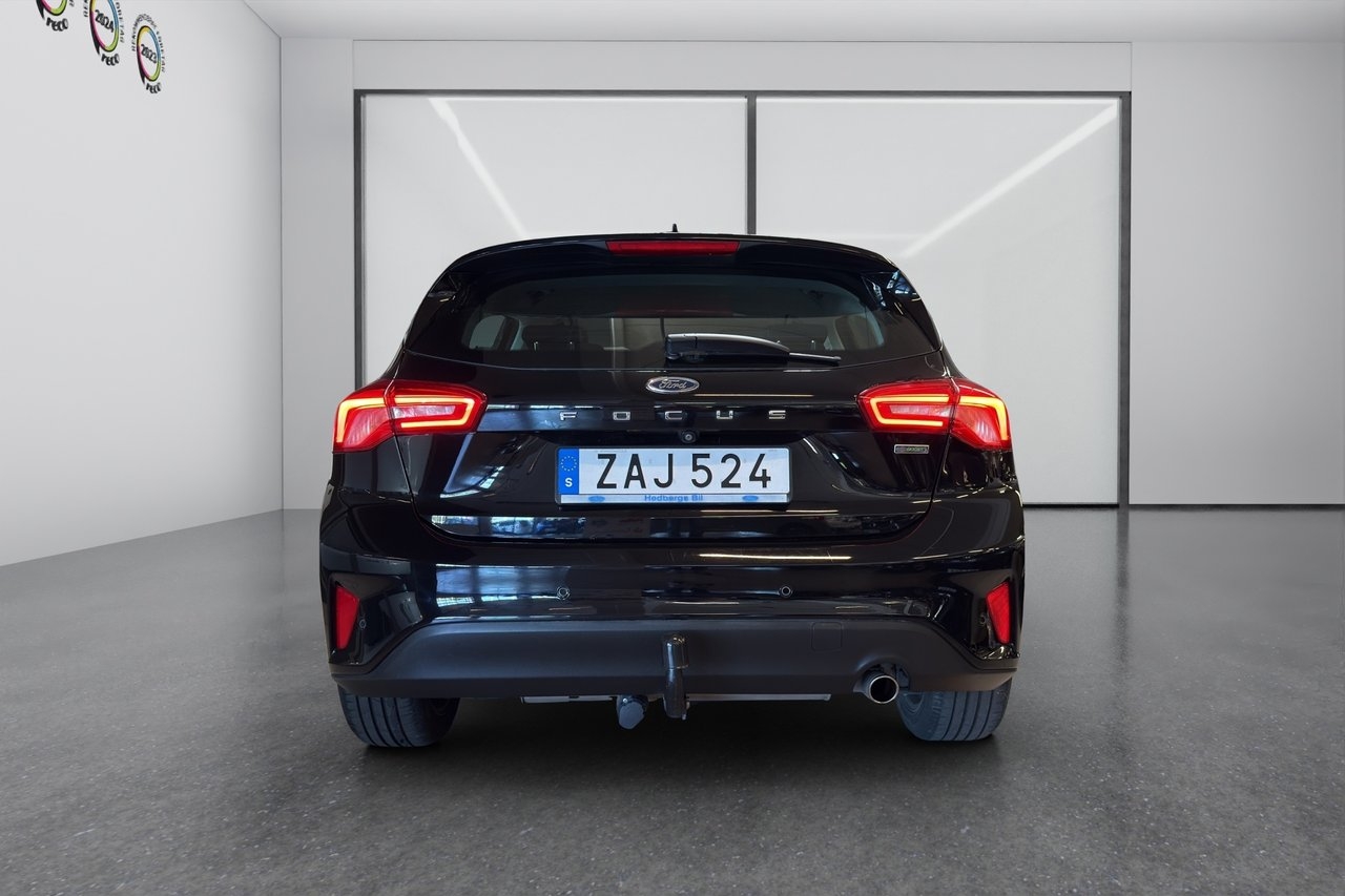 Ford Focus 1.0 EcoBoost Titanium Edition 2018, kuva 6/10