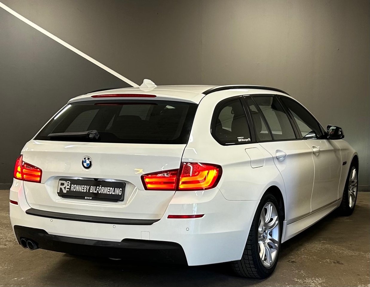 BMW 520 2013, bild 4/10