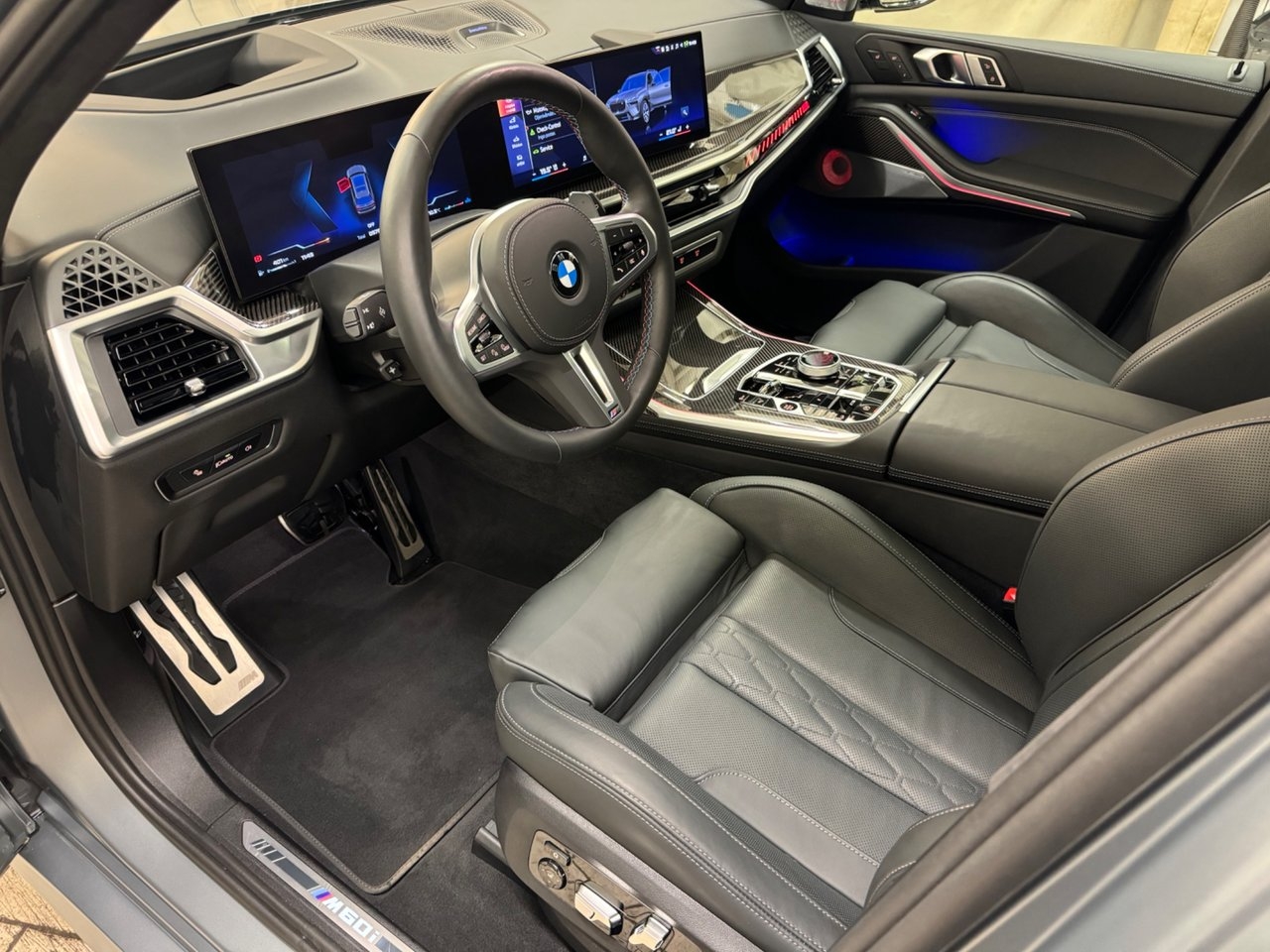 BMW X7 2024, bild 6/24