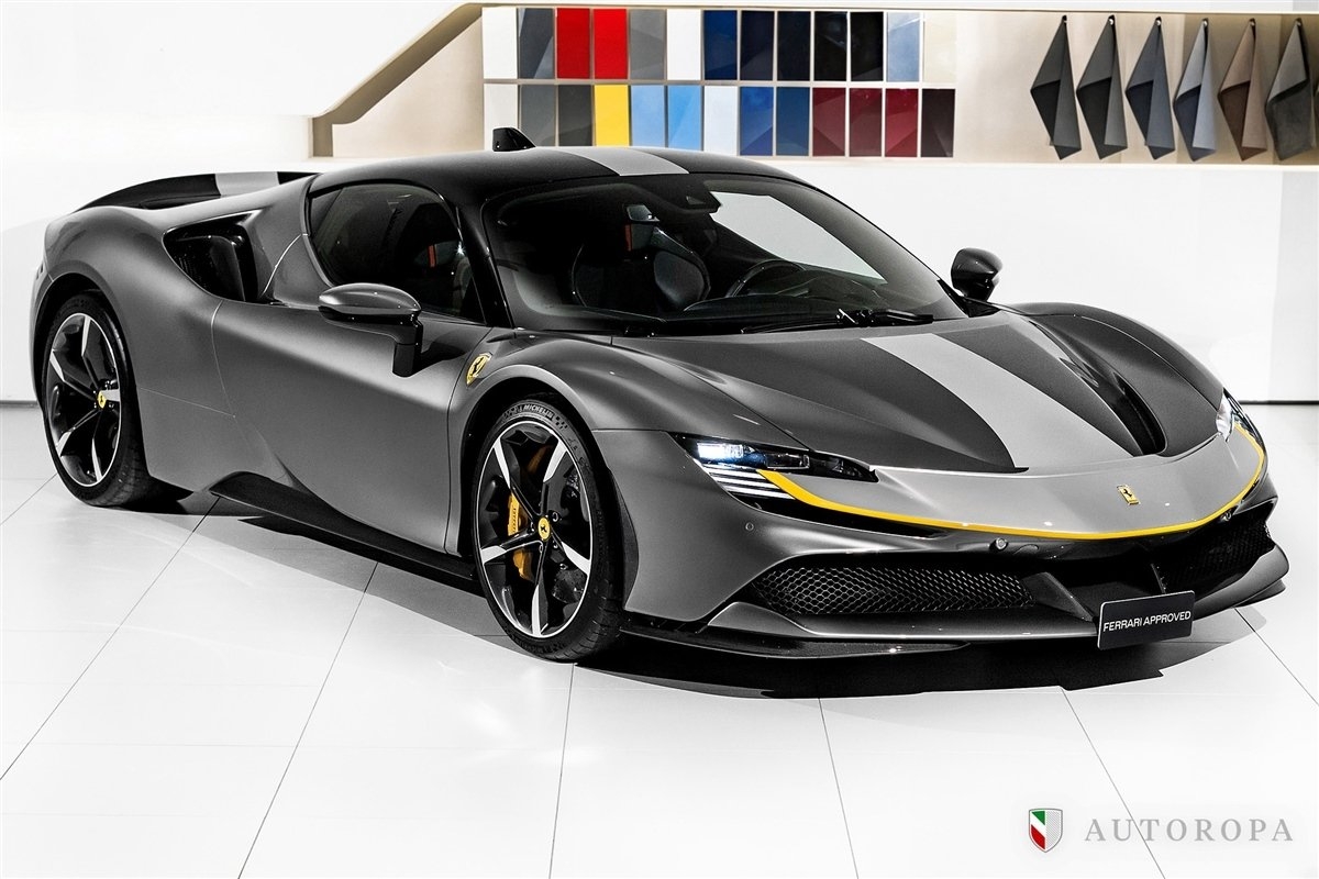 Ferrari SF90 Spider