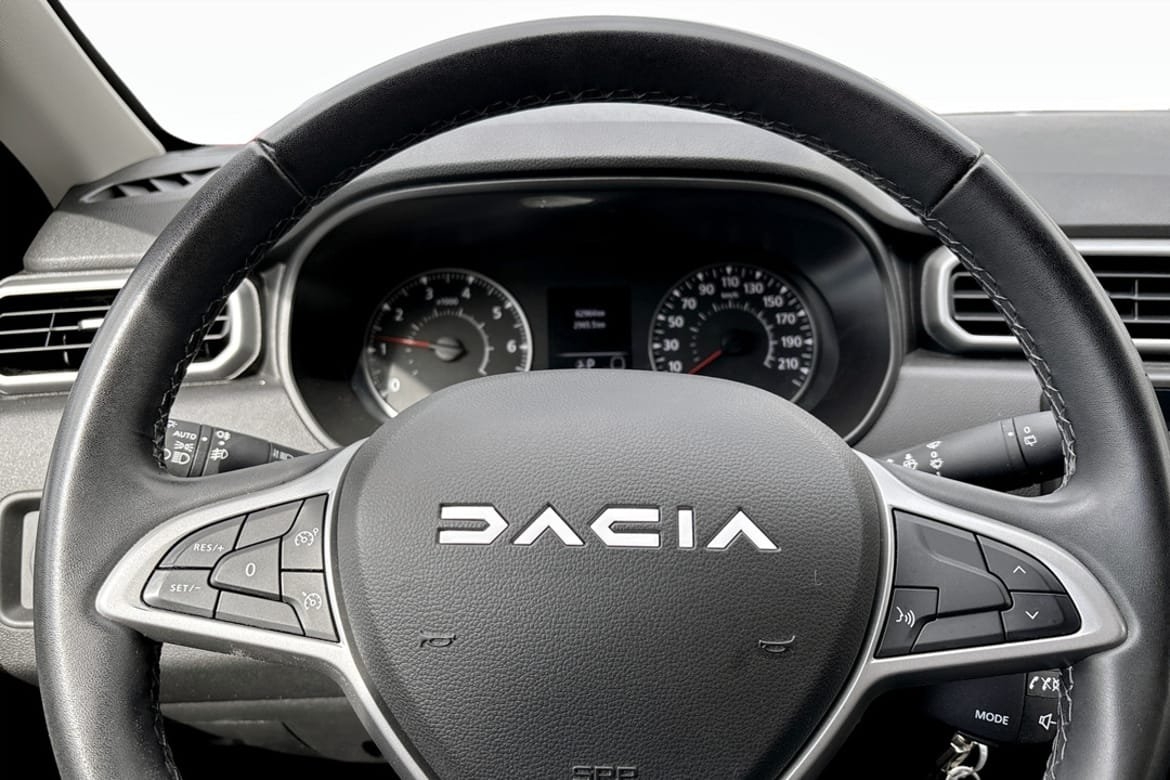 Dacia Duster PhII 4x2 TCe 150 Express A 2023, bild 7/9