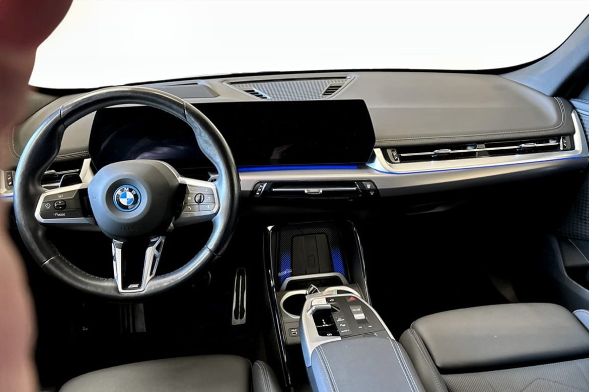 BMW iX1 xDrive30 M-Sport 2023, bild 4/9