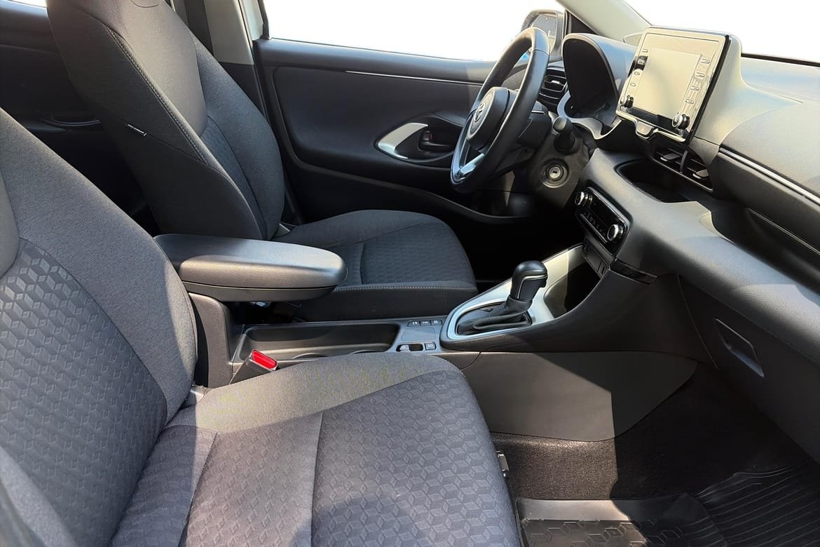Toyota Yaris 2024, bild 4/12