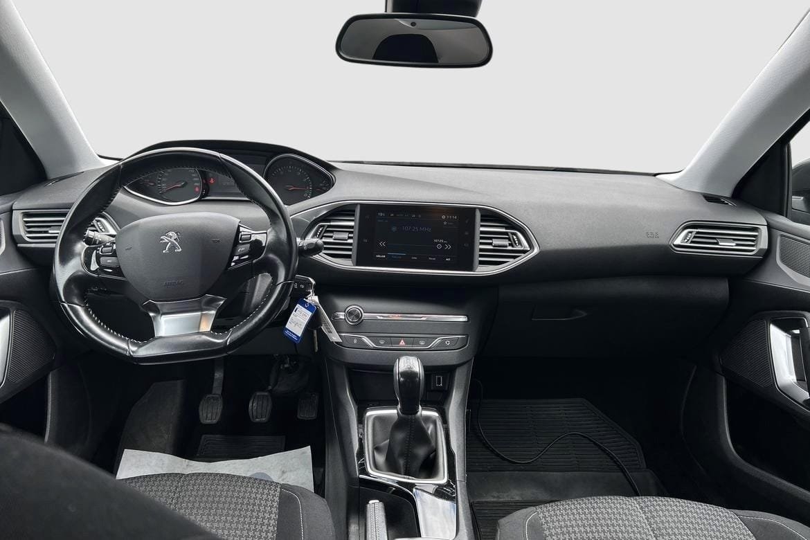 Peugeot 308 2017, bild 7/8