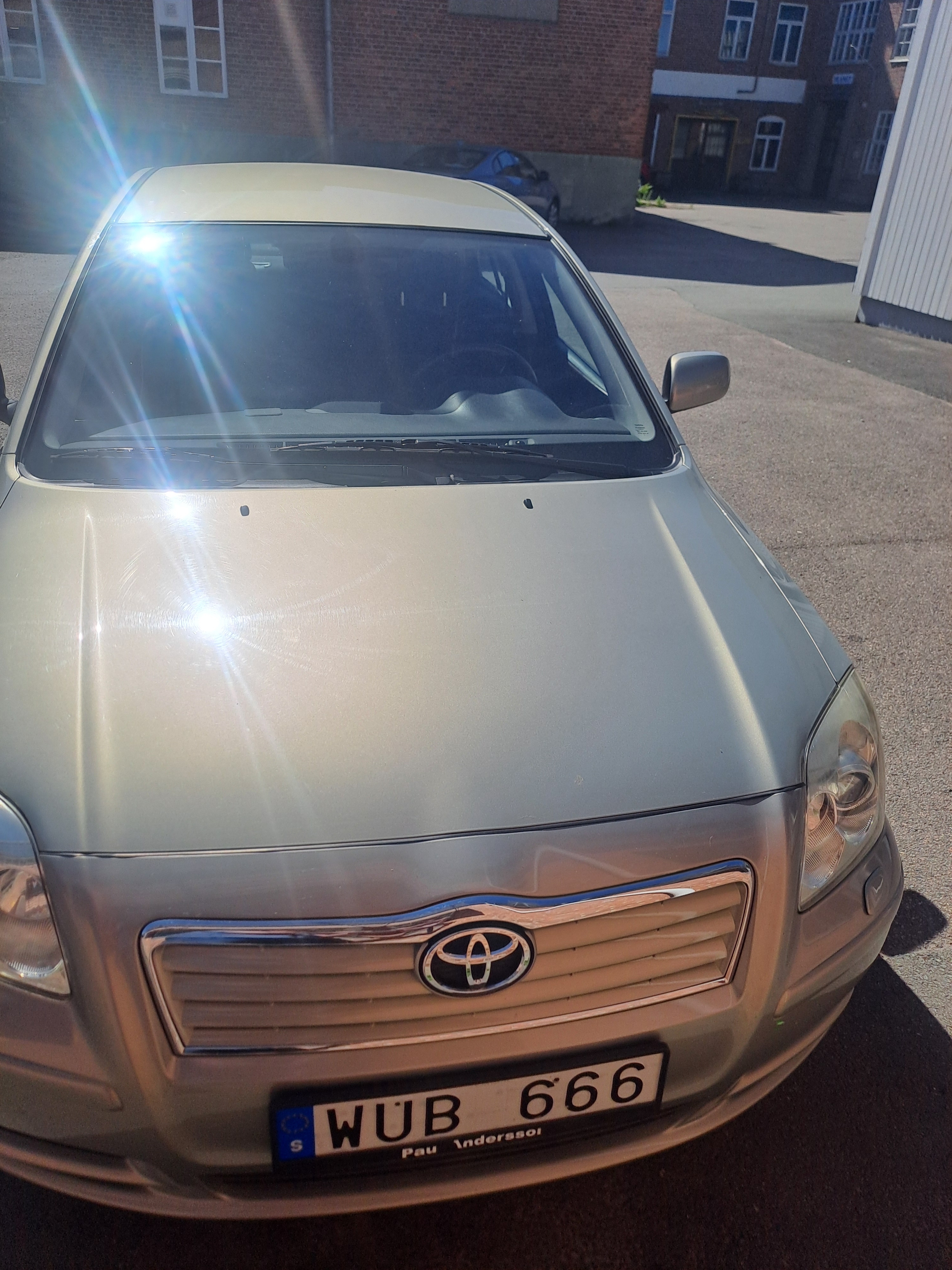Toyota Avensis