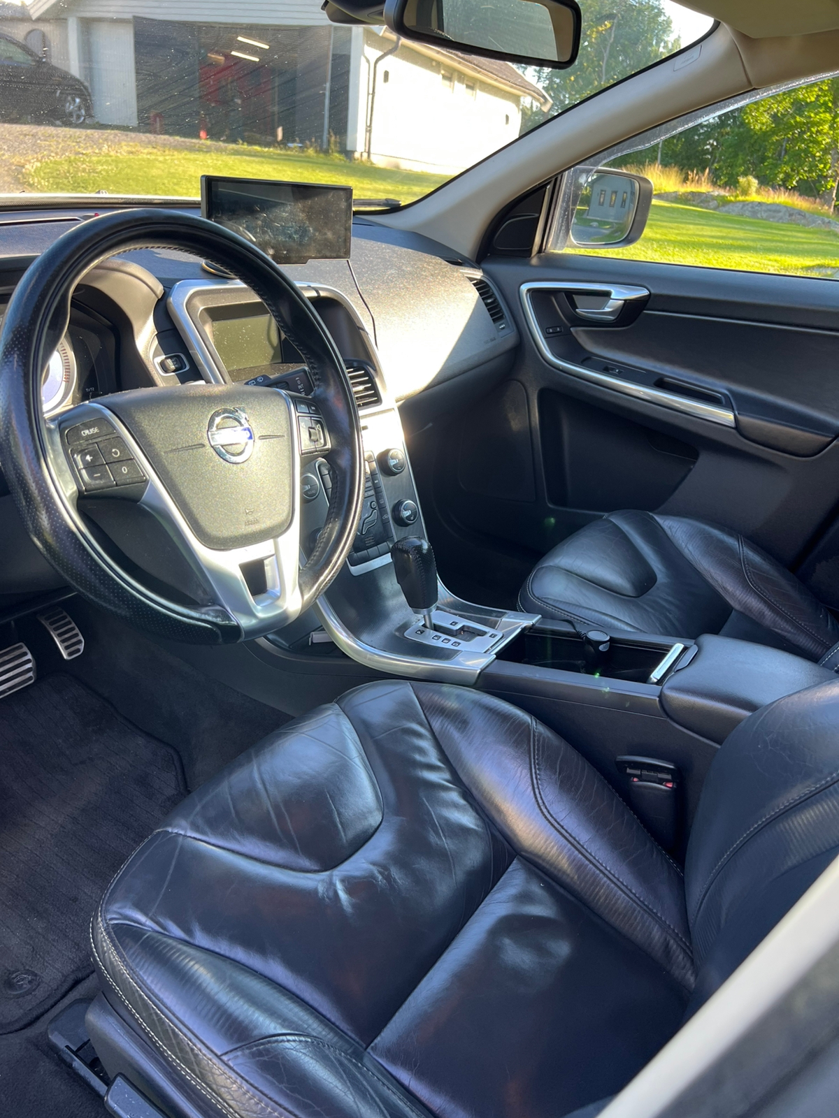 Volvo XC60 D3 Geartronic 2012, bild 6/10