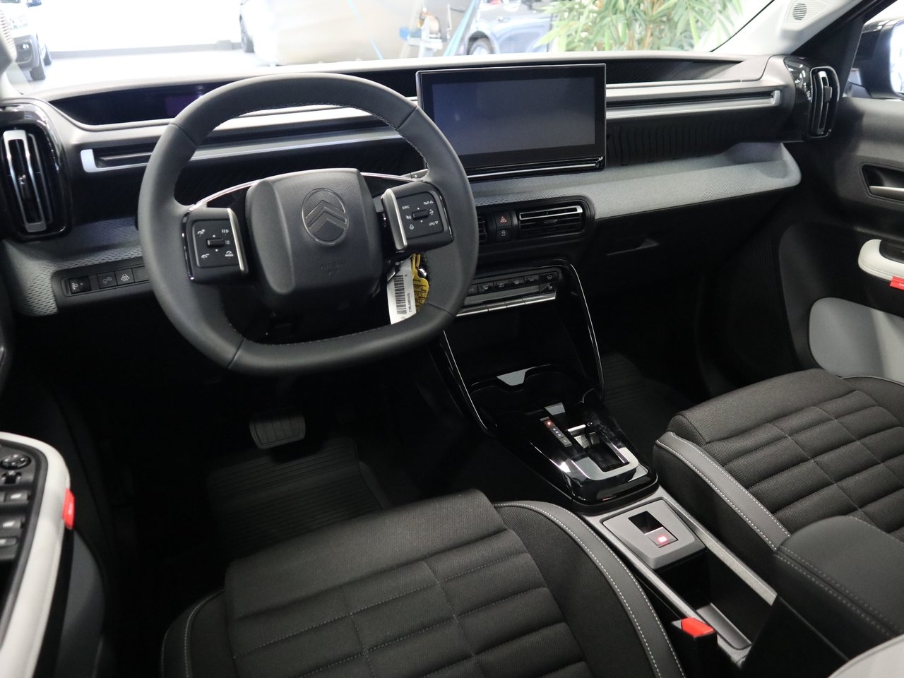 Citroen C3 Aircross Hybrid 145HK AUT MAX 2025, photo 6/8
