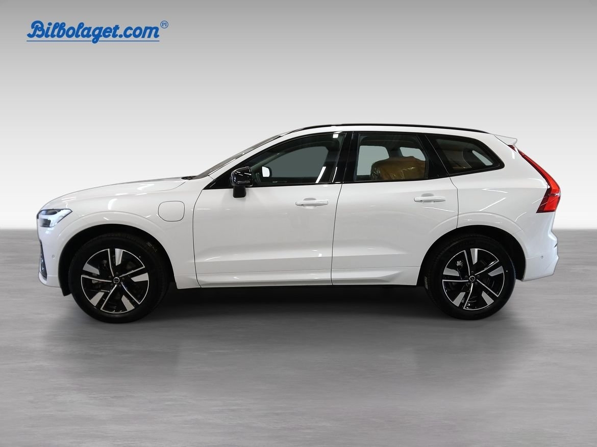 Volvo XC60 T6 Plus Dark Nordic Edition 2026, bild 2/14