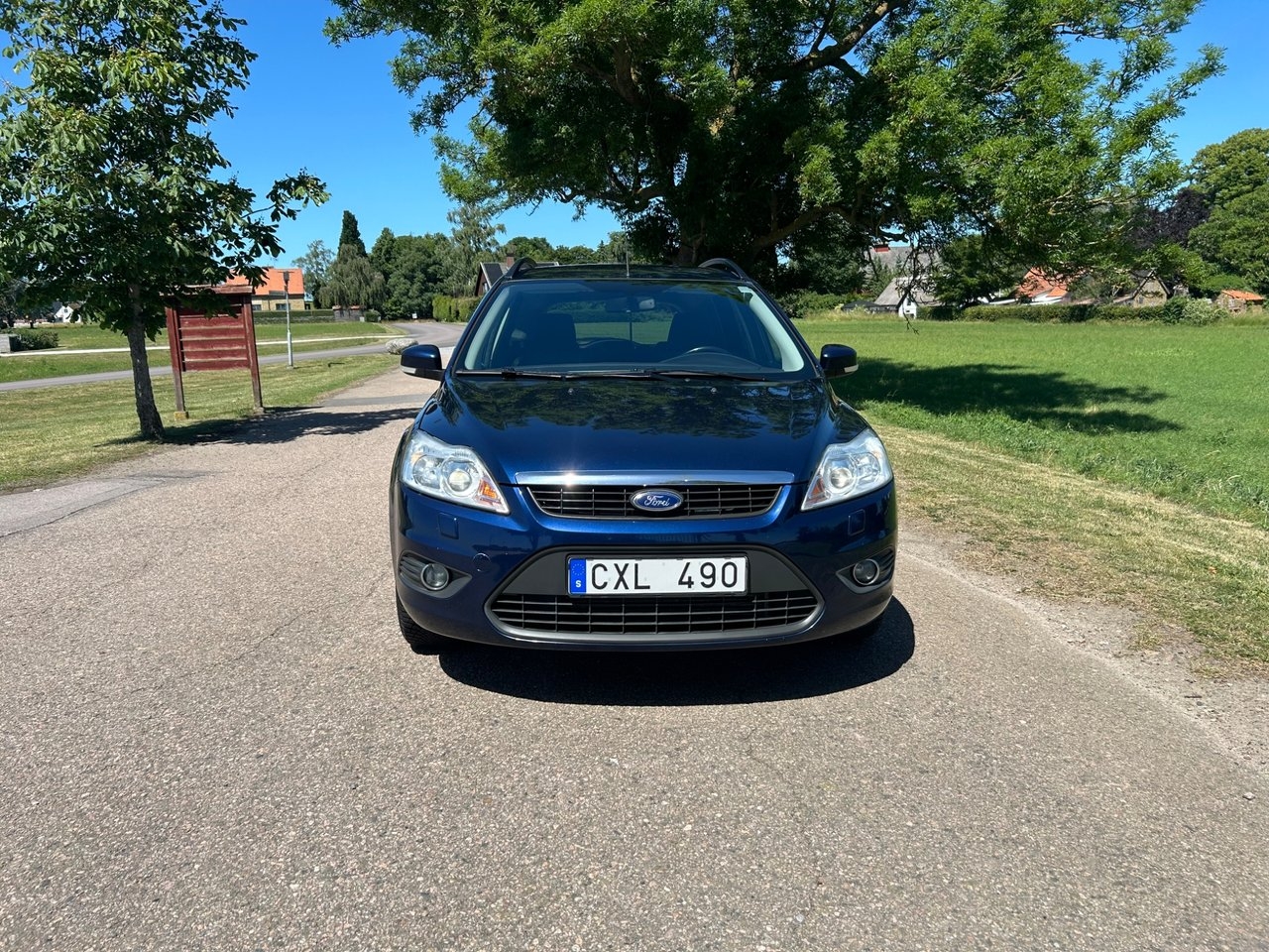 Ford Focus 2011, bild 2/10