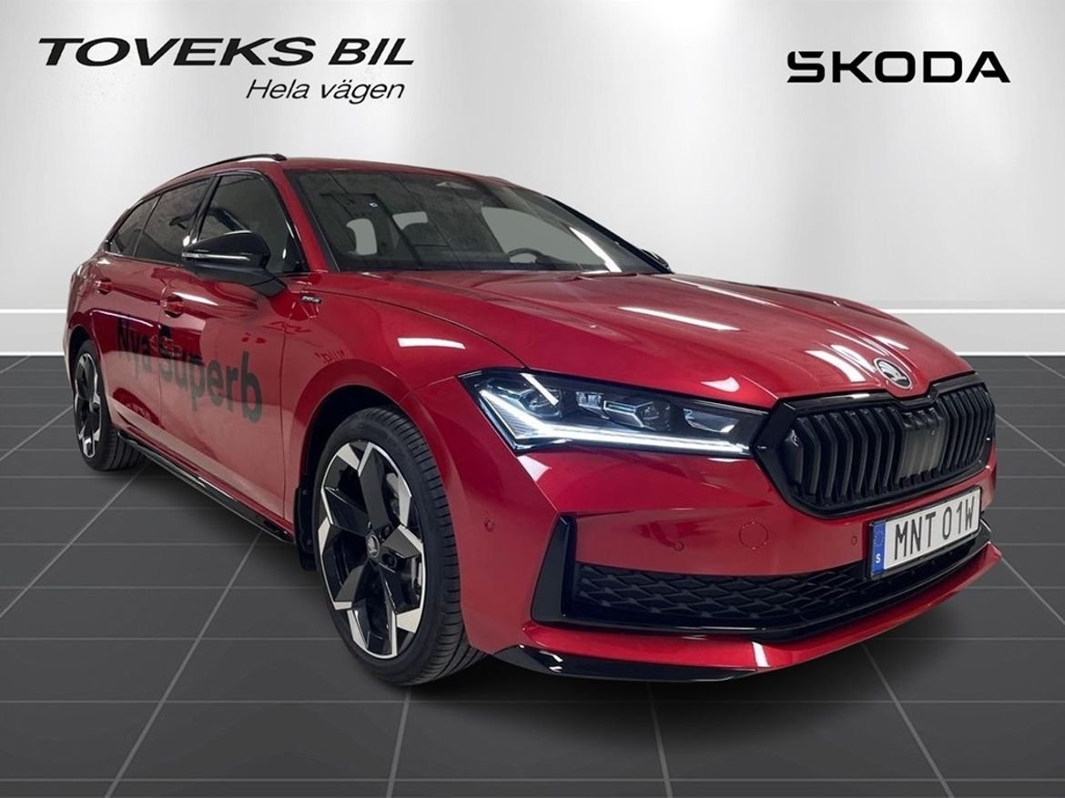 Skoda Superb Sportline 1,5 TSI IV 204hk 2026, kuva 3/24