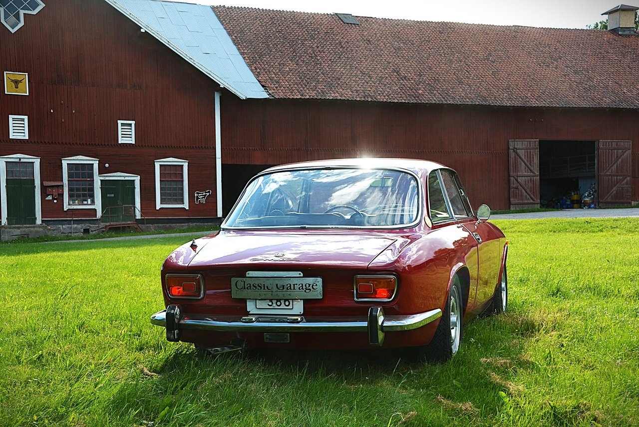 Alfa Romeo 1750 GT GTV Veloce Svensksåld 1970, bild 7/10