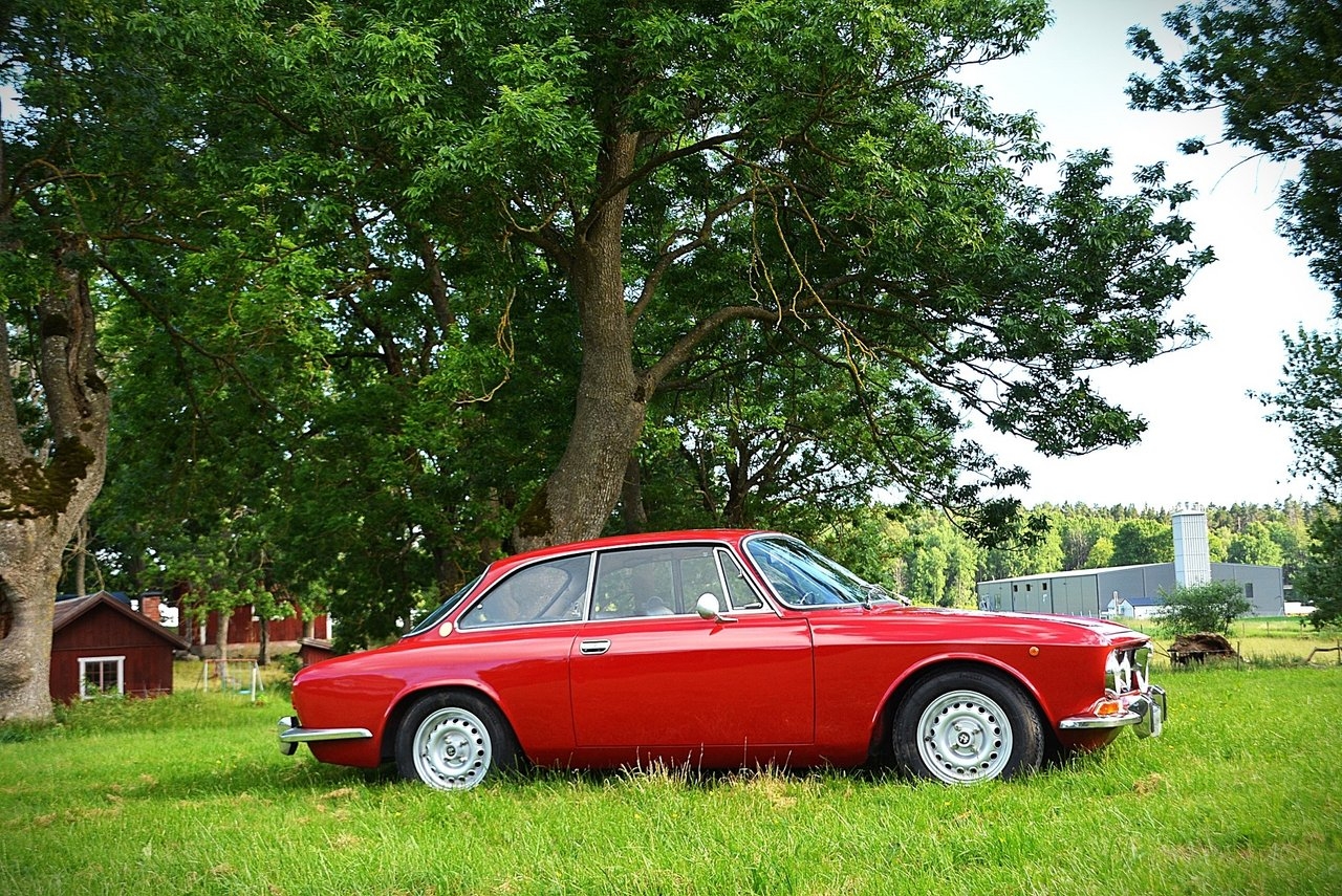 Alfa Romeo 1750 GT GTV Veloce Svensksåld 1970, bild 5/10