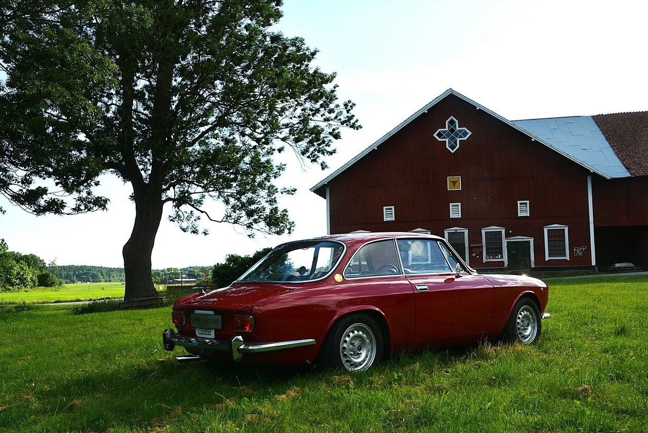 Alfa Romeo 1750 GT GTV Veloce Svensksåld 1970, bild 6/10