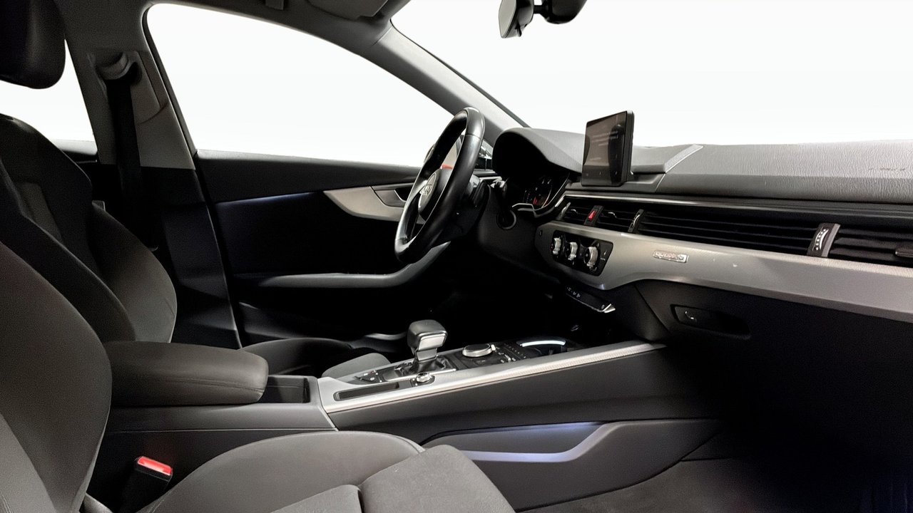 Audi A4 2018, bild 3/10