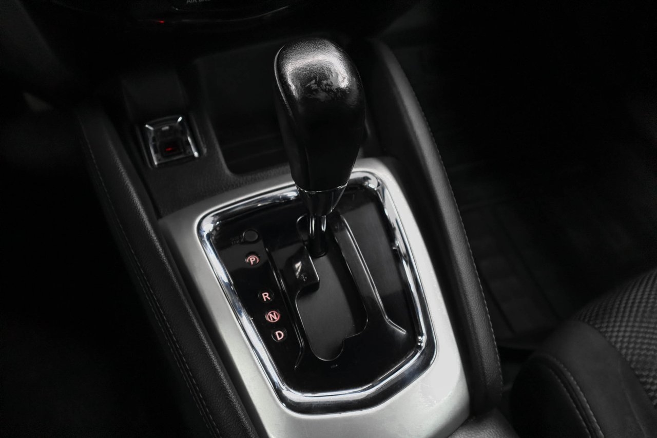 Nissan Qashqai 2017, photo 7/9