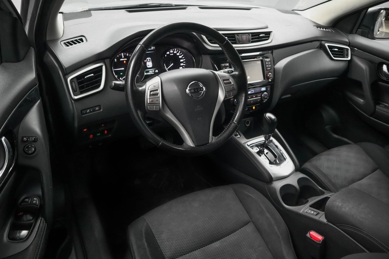 Nissan Qashqai 2017, photo 4/9