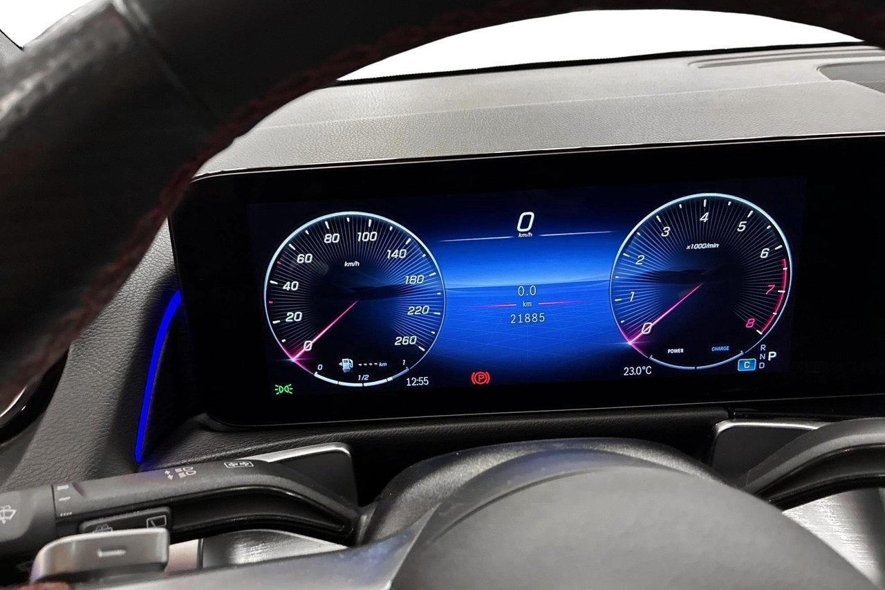 Mercedes-Benz GLB 200 AMG Line, AMG Line 2025, kuva 5/10