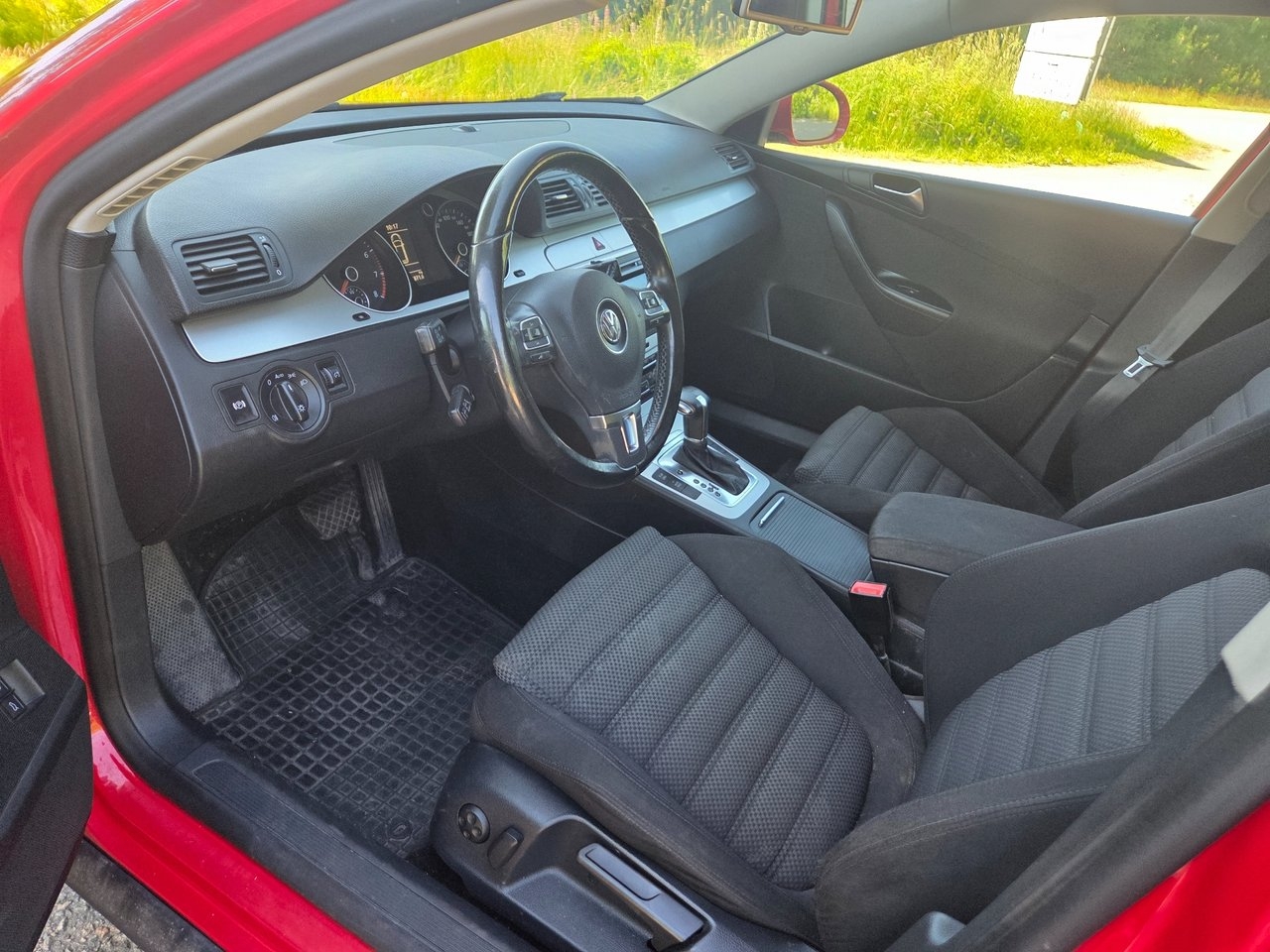 Volkswagen Passat 2010, bild 6/10