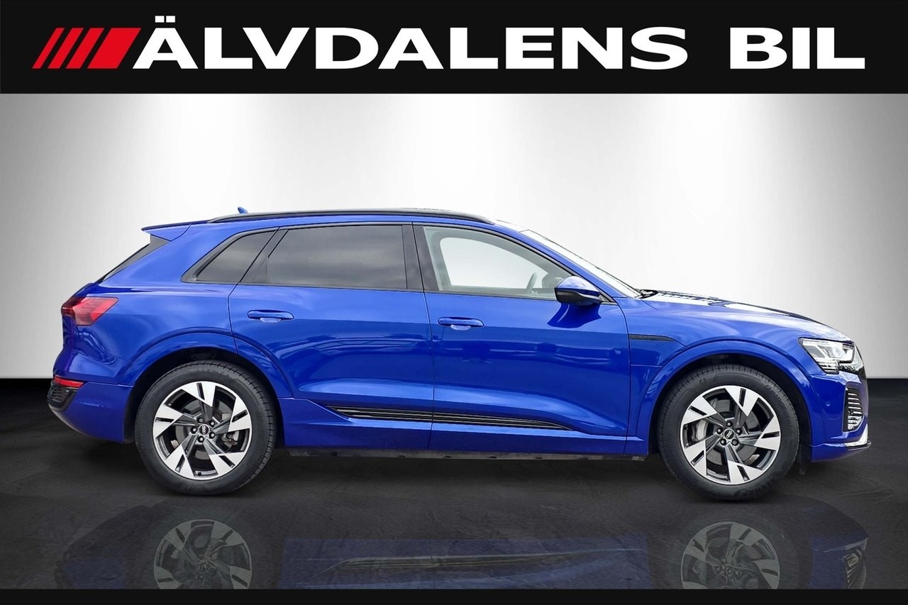 Audi Q8 55 e-tron Q S-Line 408hk, B&O 2024, bild 4/10