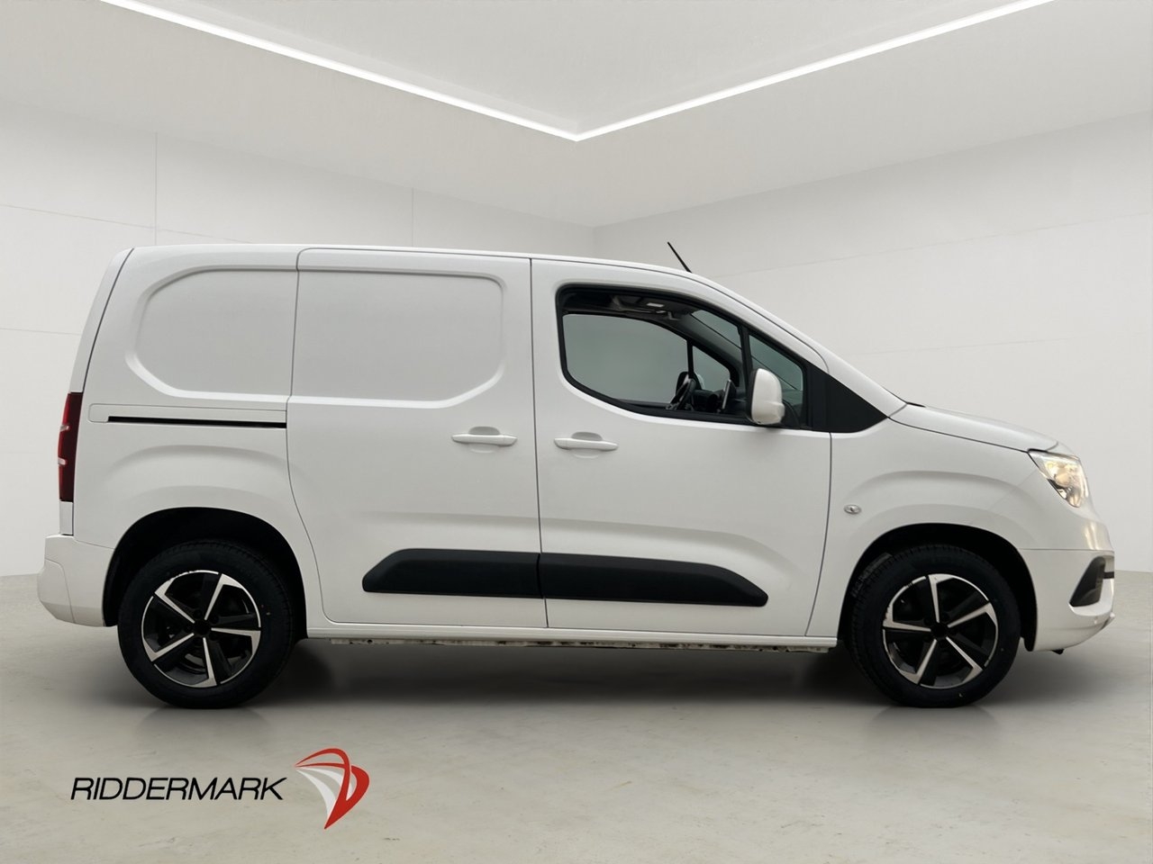 Opel Combo 2019, bild 2/27