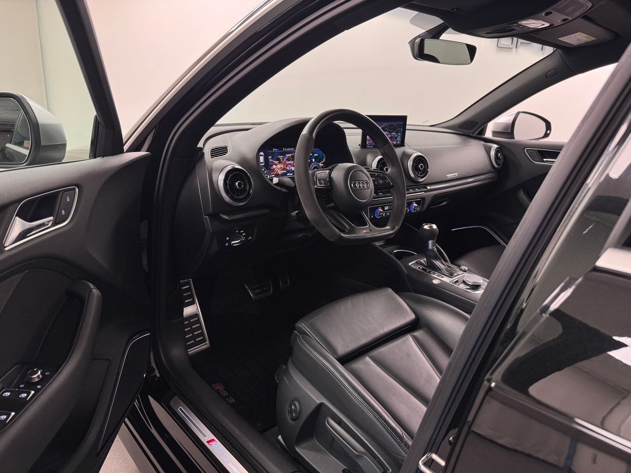 Audi RS3 2018, bild 3/10