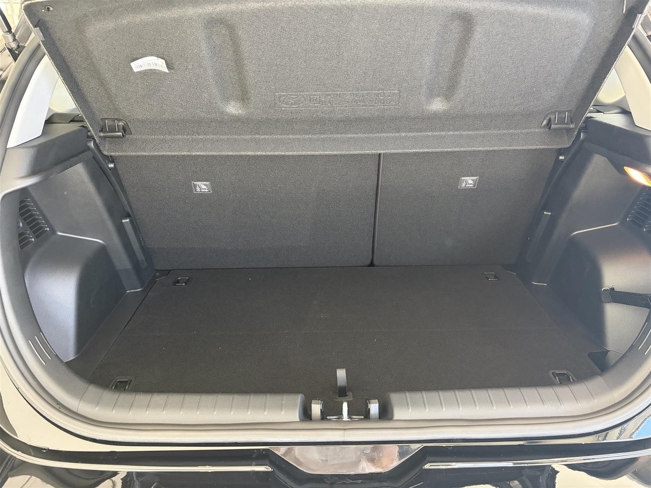 Hyundai i20 1.0 T-GDi 90hk Aut Essential 2026, bild 6/10