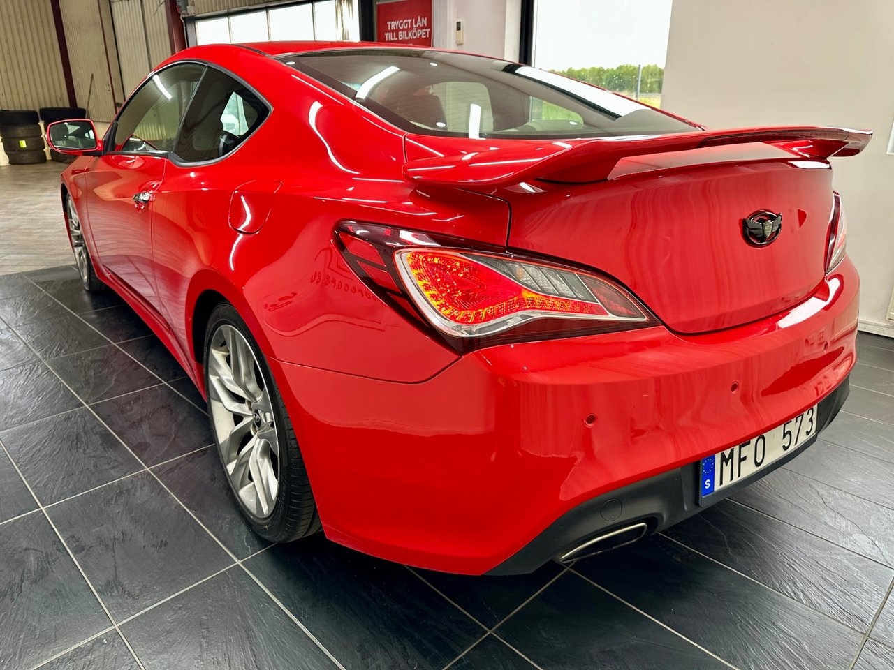 Hyundai Genesis 2013, kuva 7/10