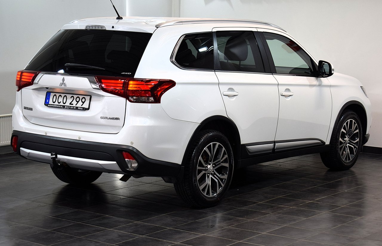 Mitsubishi Outlander 2016, kuva 7/27