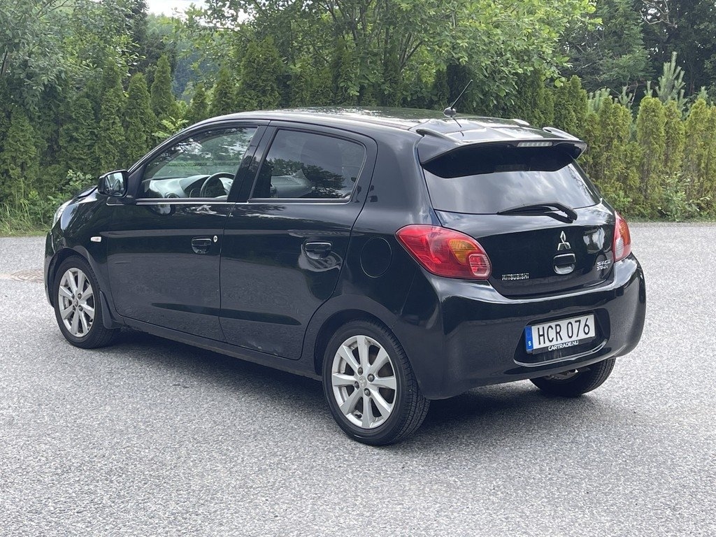 Mitsubishi Space Star 2015, bild 4/10