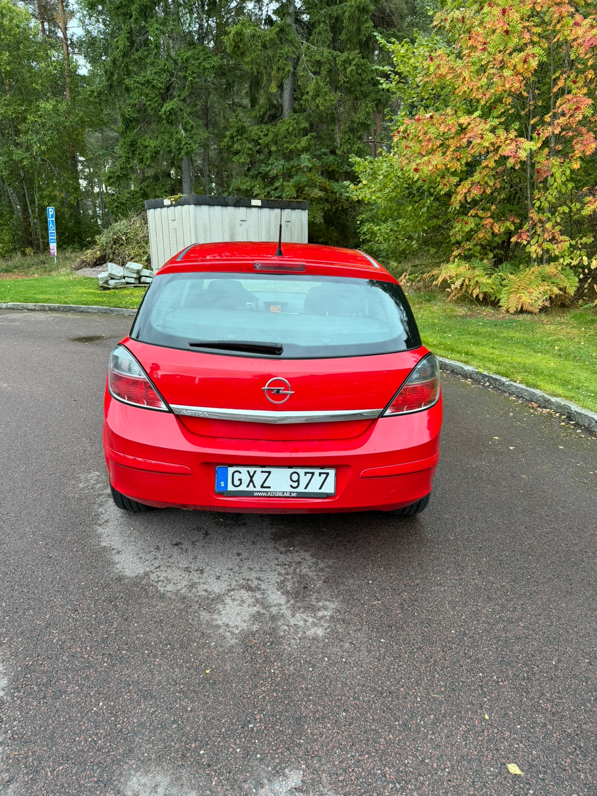 Opel Astra 1.6 ECOTEC Manuell 2011, bild 2/9