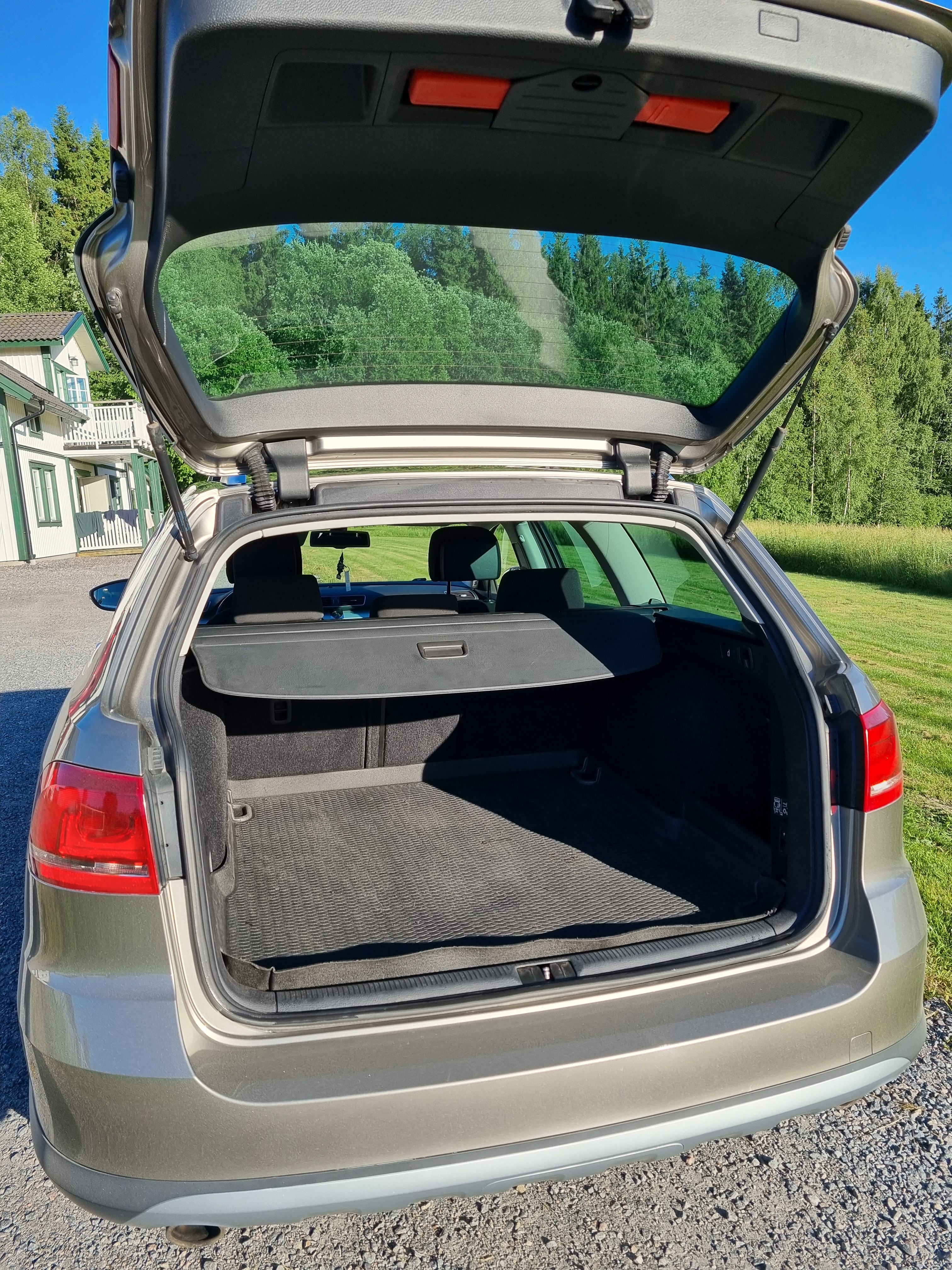Volkswagen Passat 2013, bild 7/10